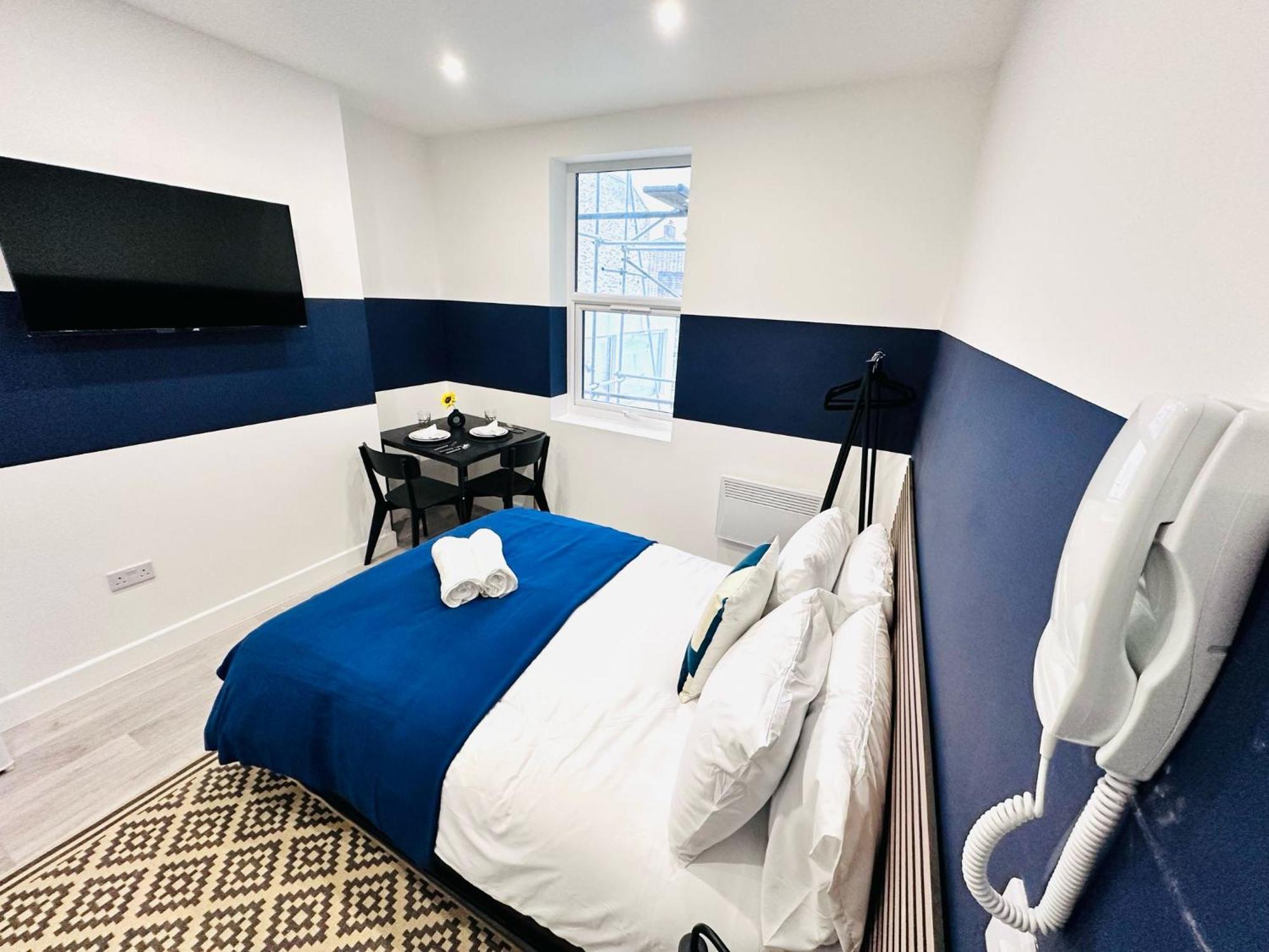 High Standard Central Studios Perfect For Tourists! لندن المظهر الخارجي الصورة