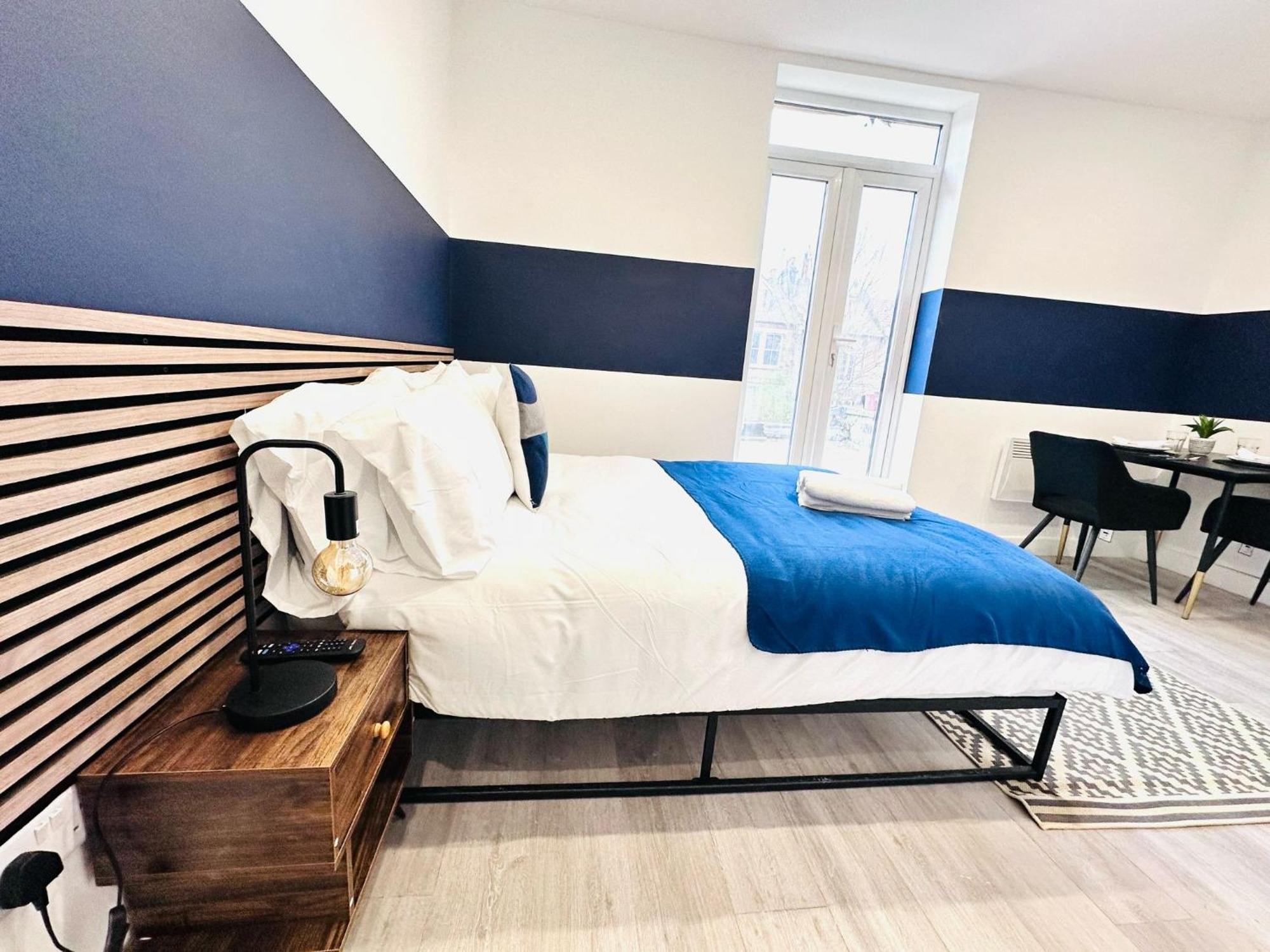 High Standard Central Studios Perfect For Tourists! لندن المظهر الخارجي الصورة