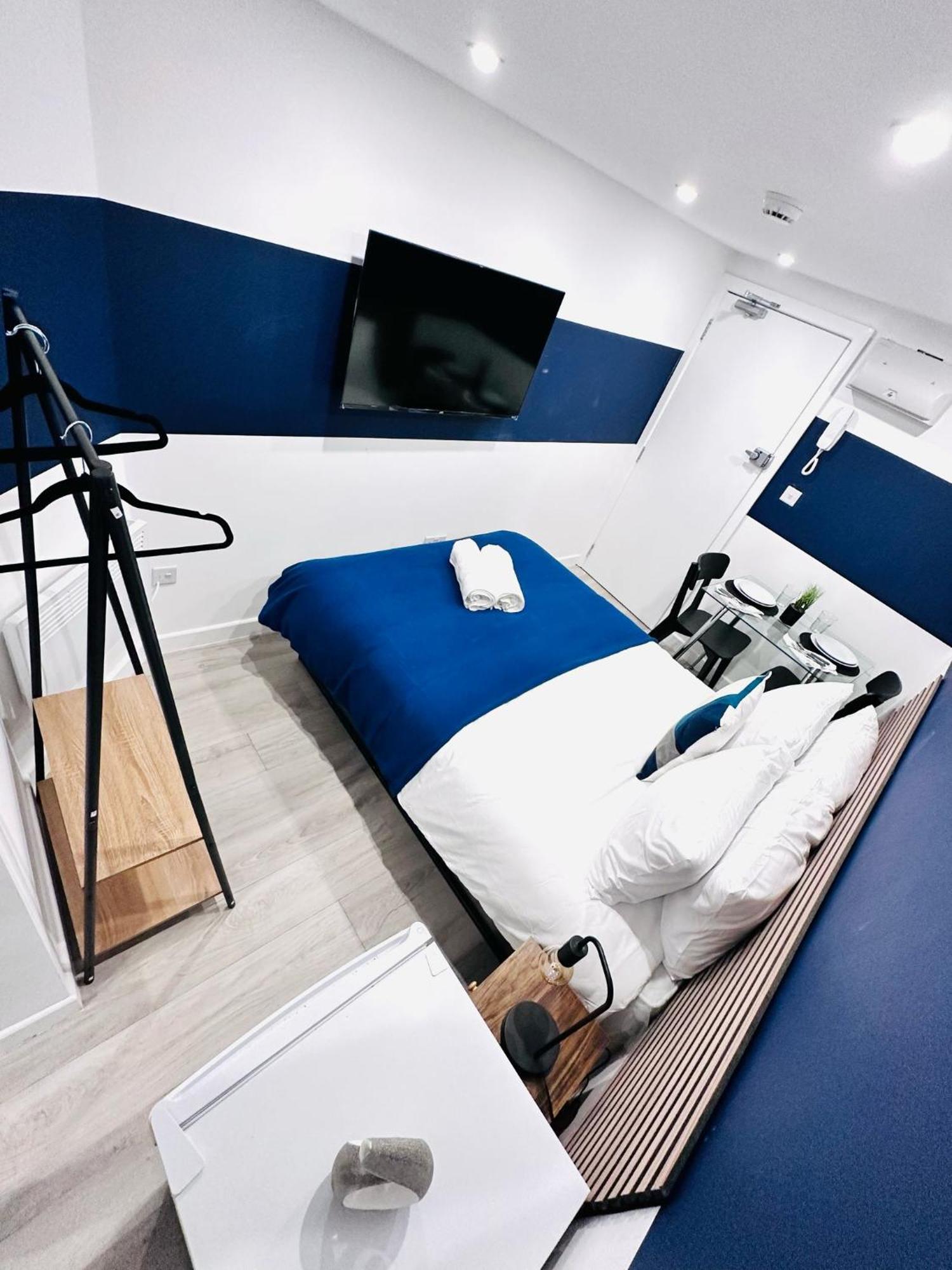 High Standard Central Studios Perfect For Tourists! لندن المظهر الخارجي الصورة