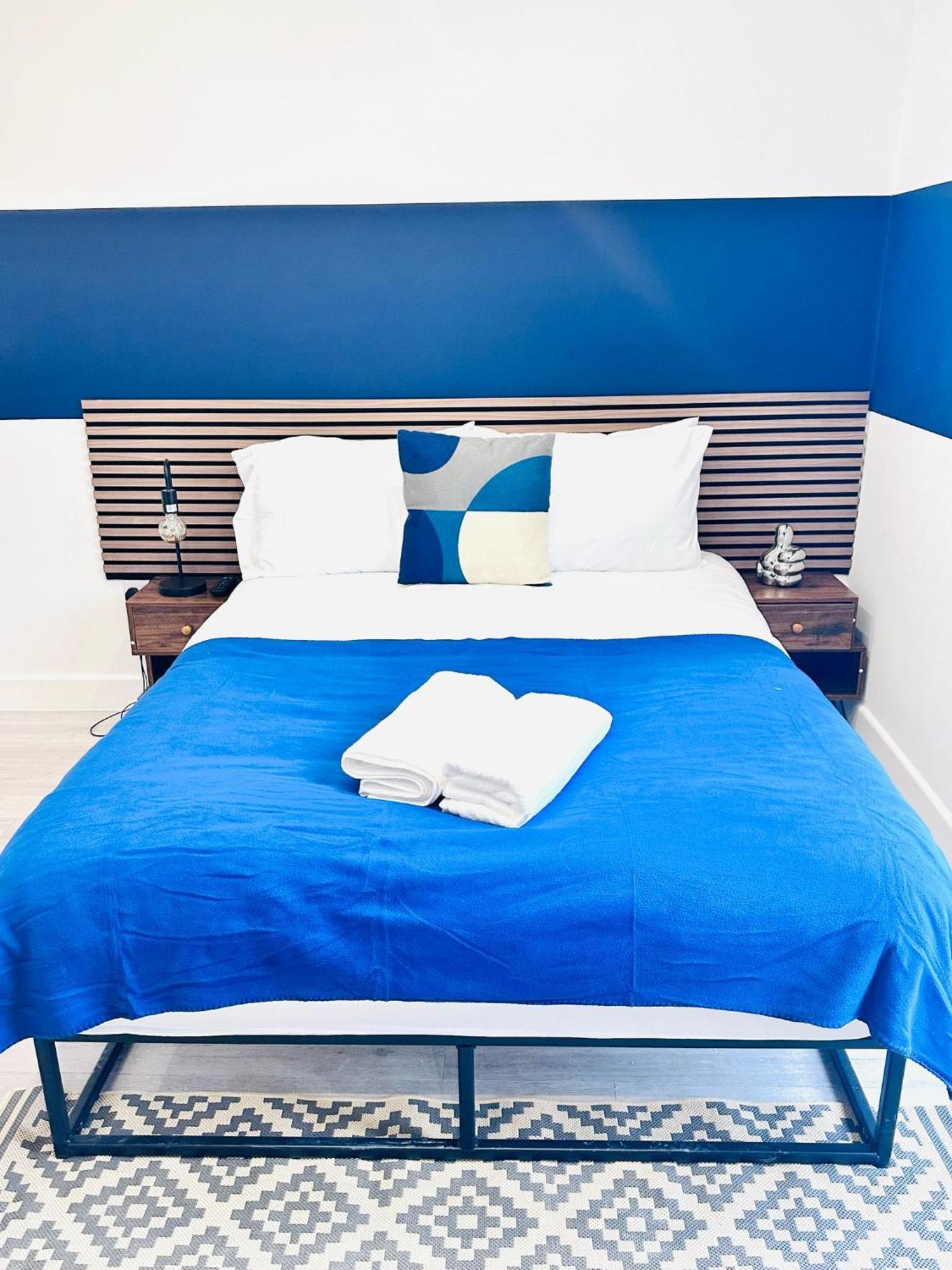 High Standard Central Studios Perfect For Tourists! لندن المظهر الخارجي الصورة