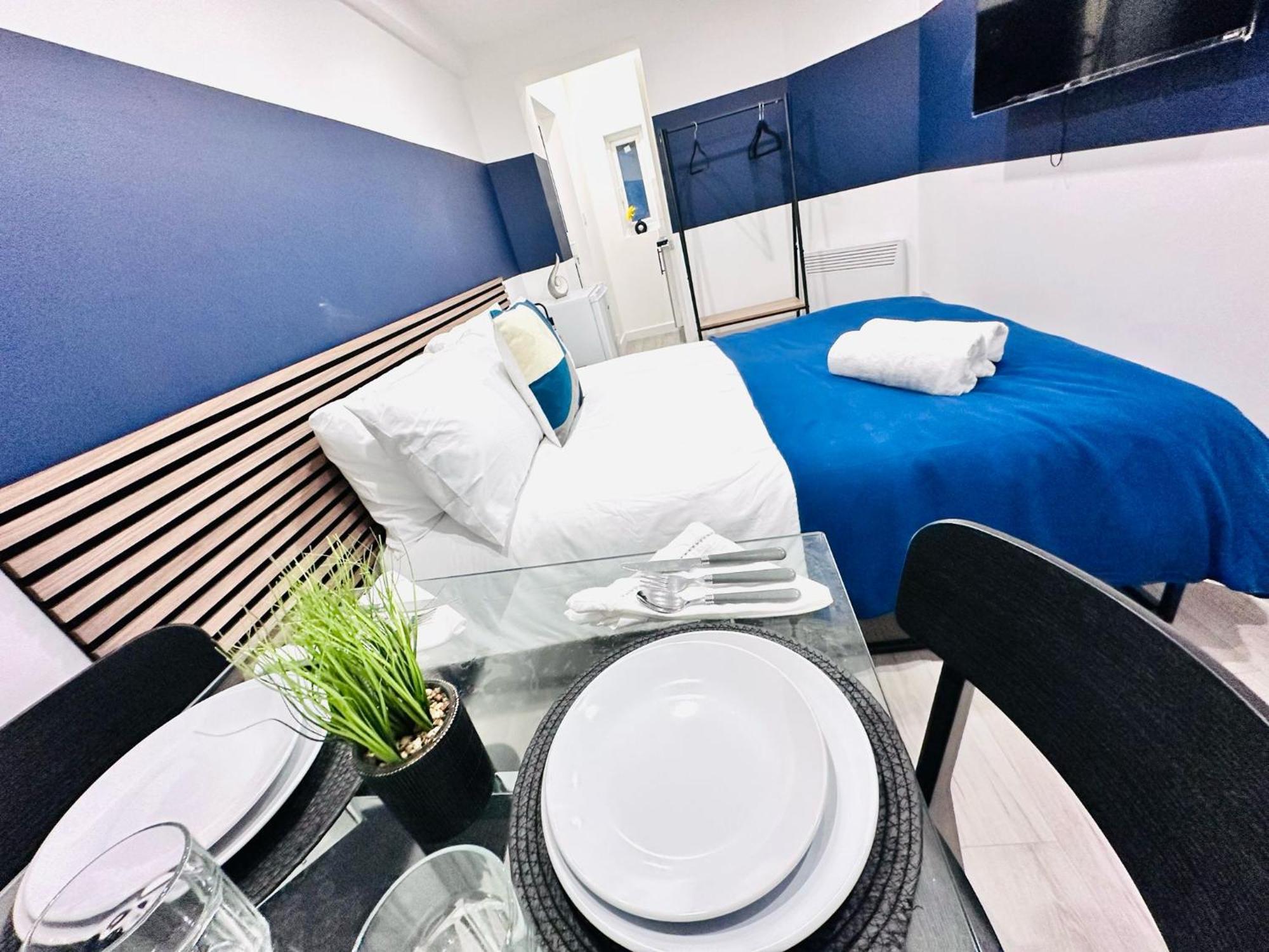 High Standard Central Studios Perfect For Tourists! لندن المظهر الخارجي الصورة